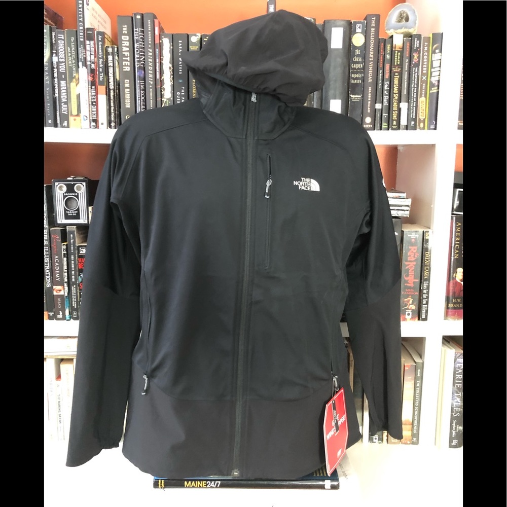 TNF Summit Series L4 windstopper soft shell